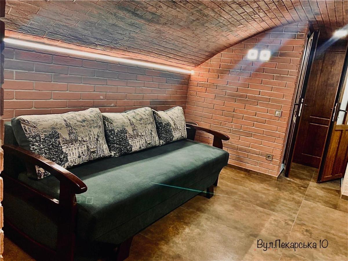 Apartments Pekarska Centr - Світло Є! Lviv Dış mekan fotoğraf