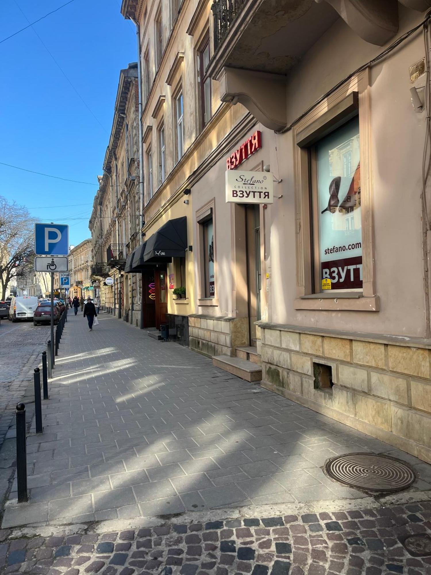 Apartments Pekarska Centr - Світло Є! Lviv Dış mekan fotoğraf